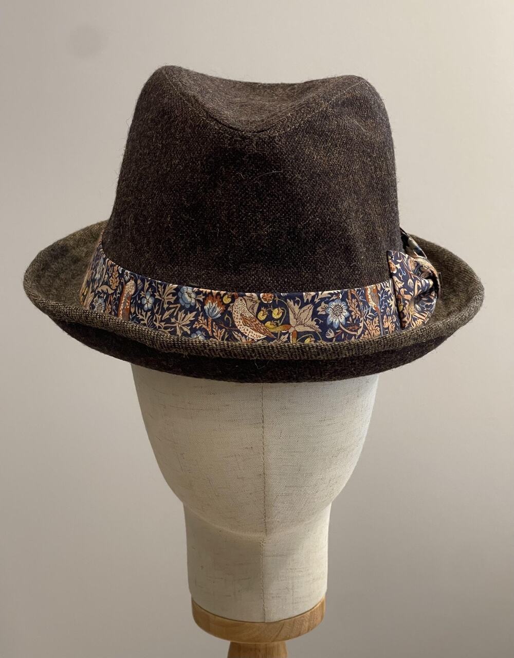 New Era Hat Cap Fedora Men Medium Brown Tweed Wool Polyester Lined Floral Band